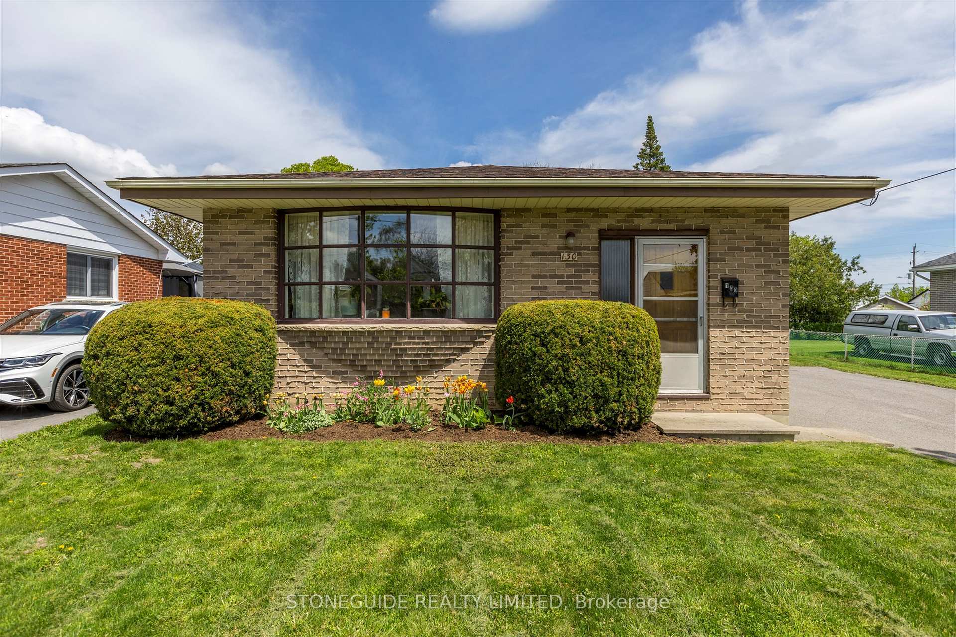 Property Photo: 130 Arthur Avenue ON K9J 5X8
