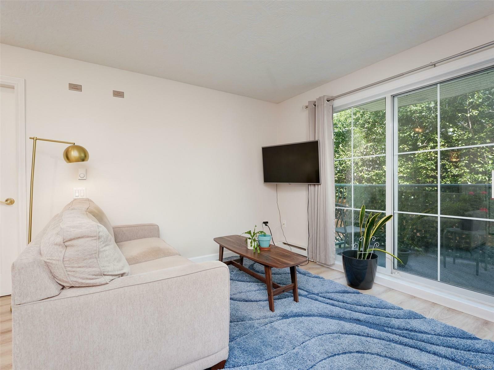 Property Photo: 3133 Tillicum Rd 208 BC V9A 2B4