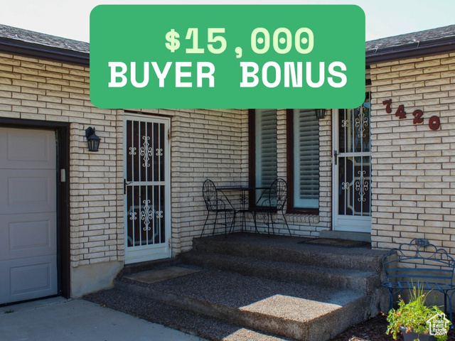 Property Photo: 7420 S 1025 E UT 84405