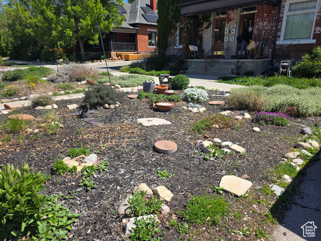 Property Photo: 331 S 1000 E UT 84102