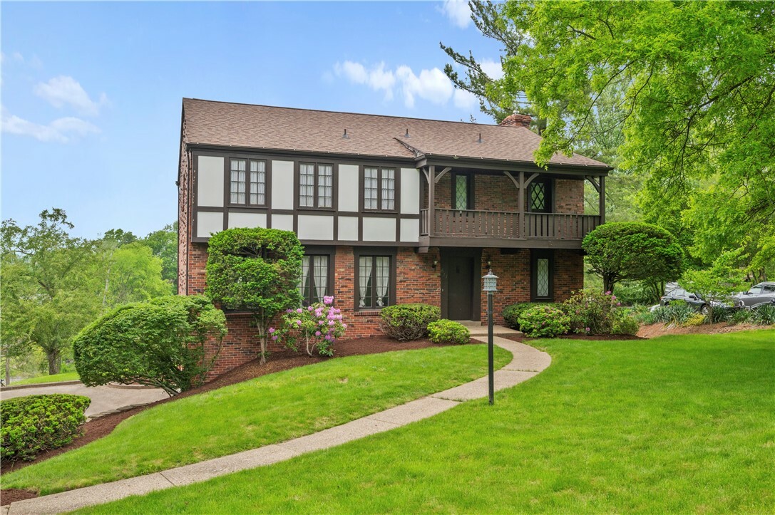Property Photo: 677 Harrogate Road PA 15241