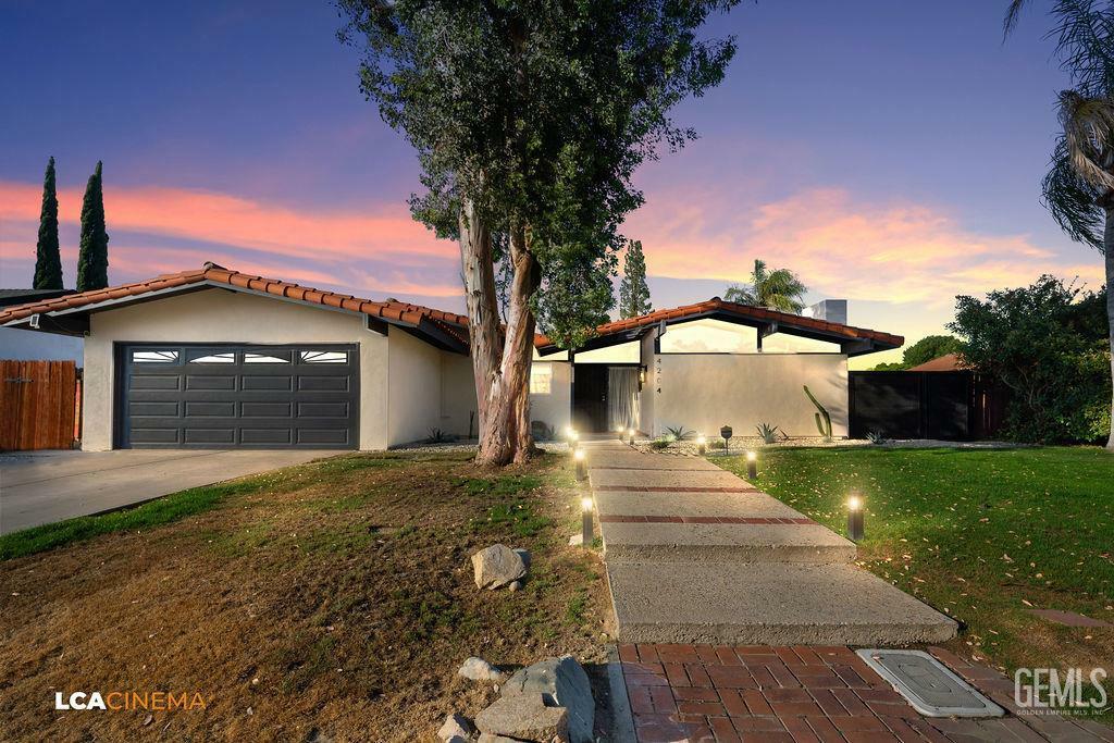 4204 Garnsey Lane  Bakersfield CA 93309 photo