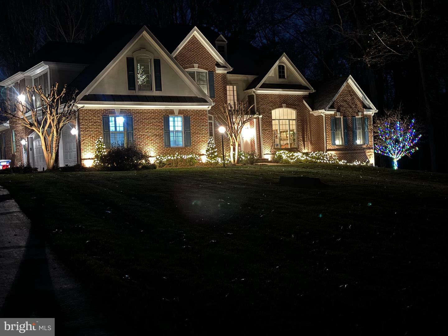 11709 Pine Tree Drive  Fairfax VA 22033 photo