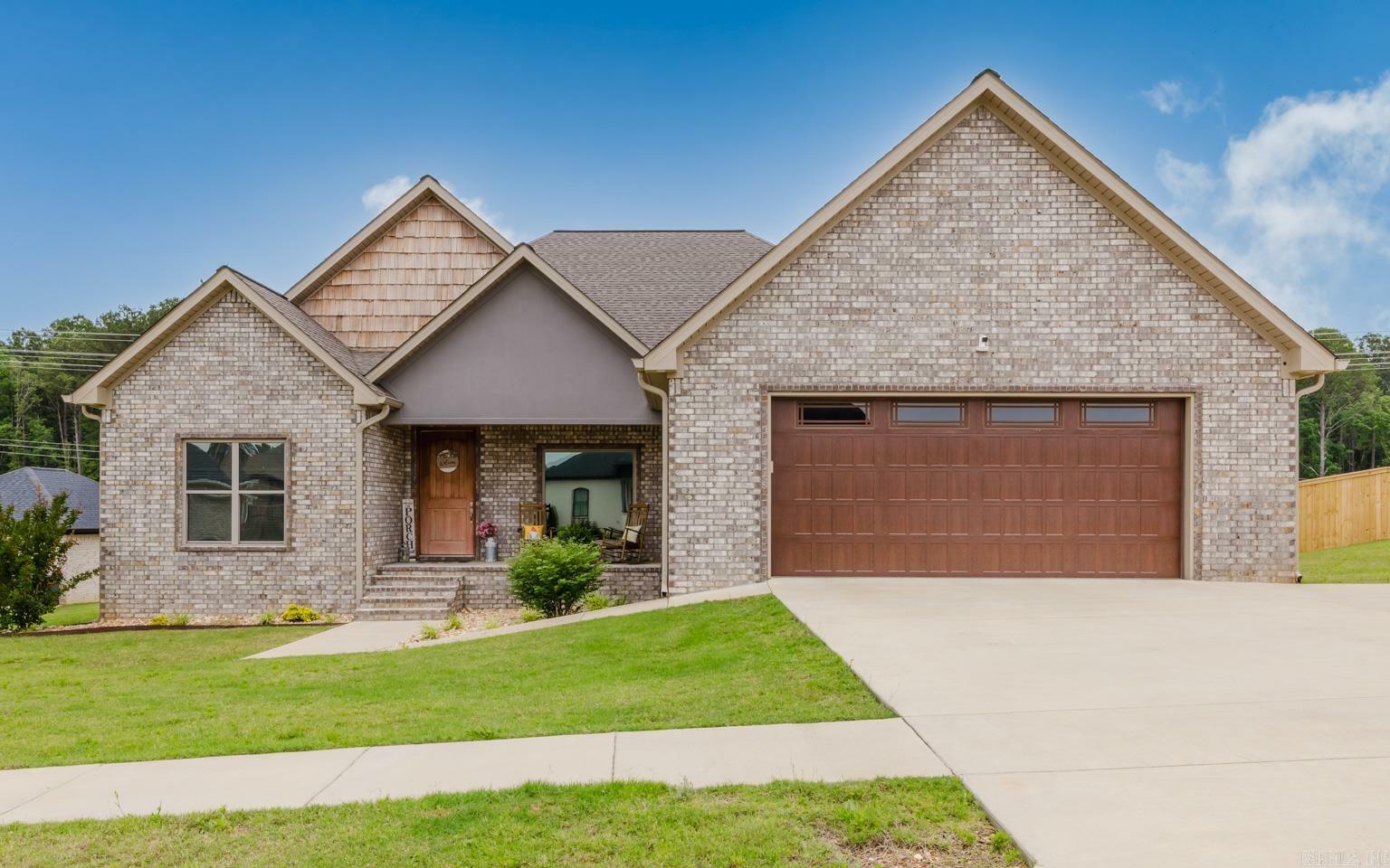 Property Photo: 92 Hudson Drive AR 72150