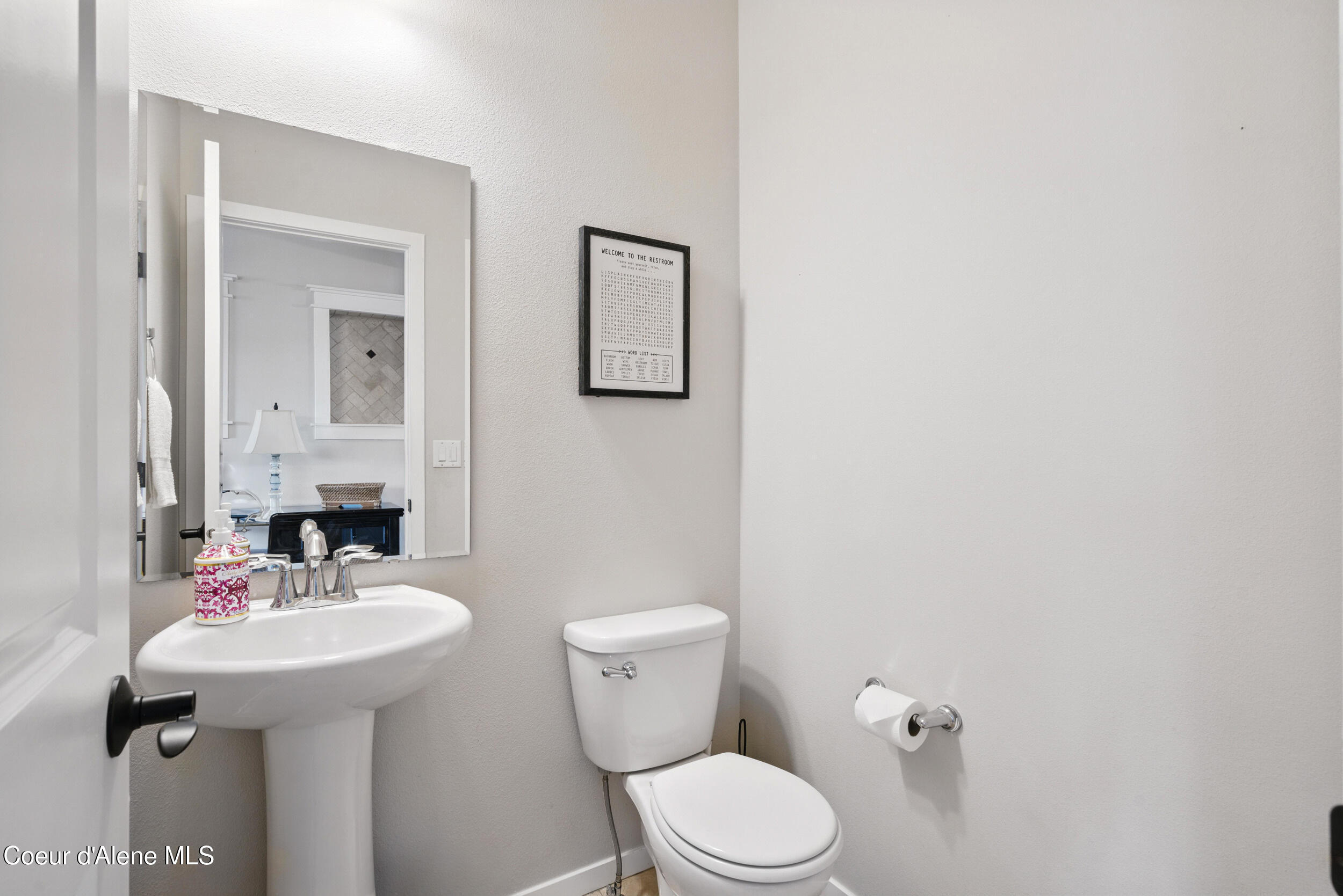 Property Photo: 1823 N Clark Fork Pkwy ID 83854