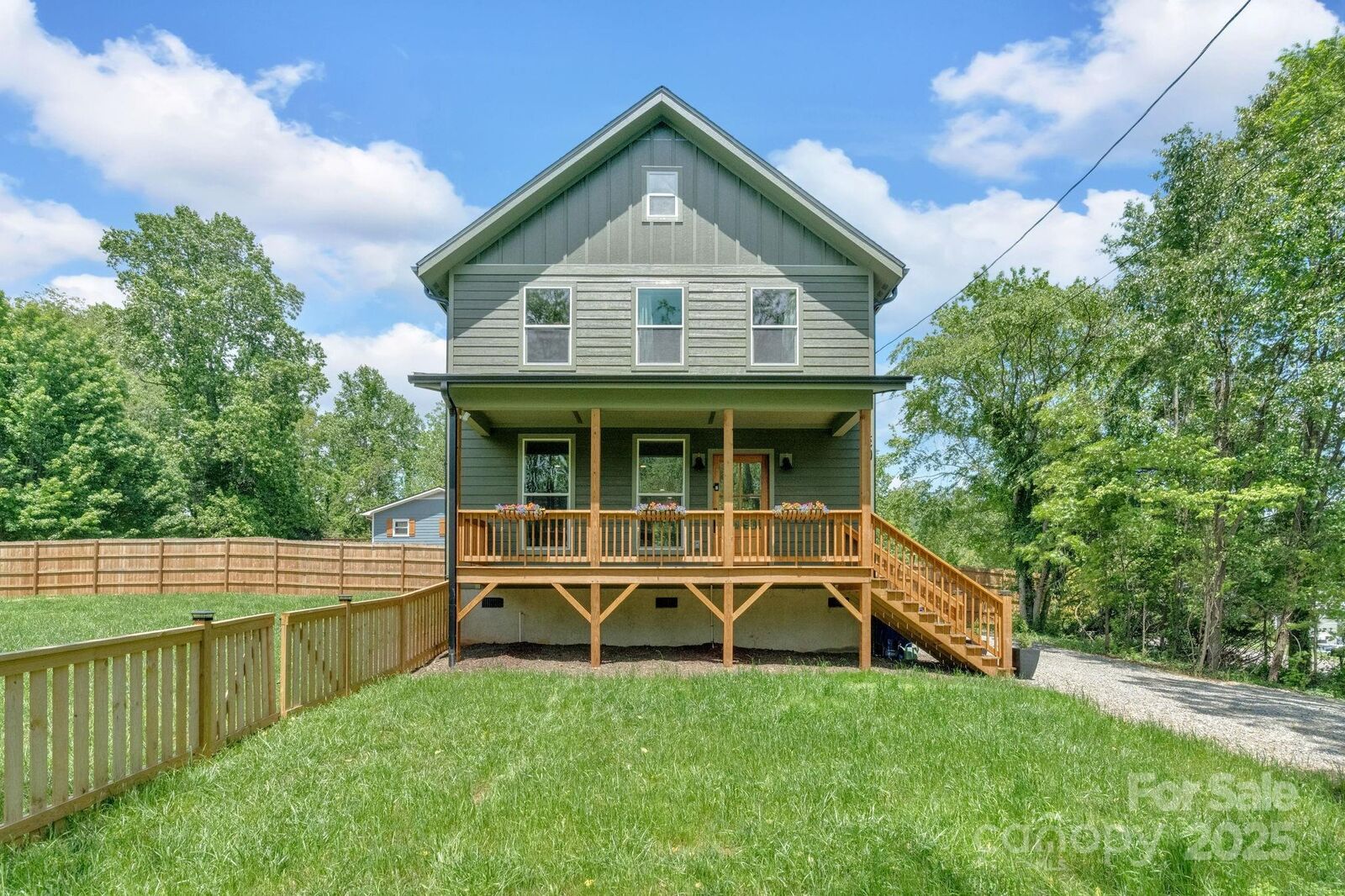 Property Photo: 30 Spaulding Drive NC 28715