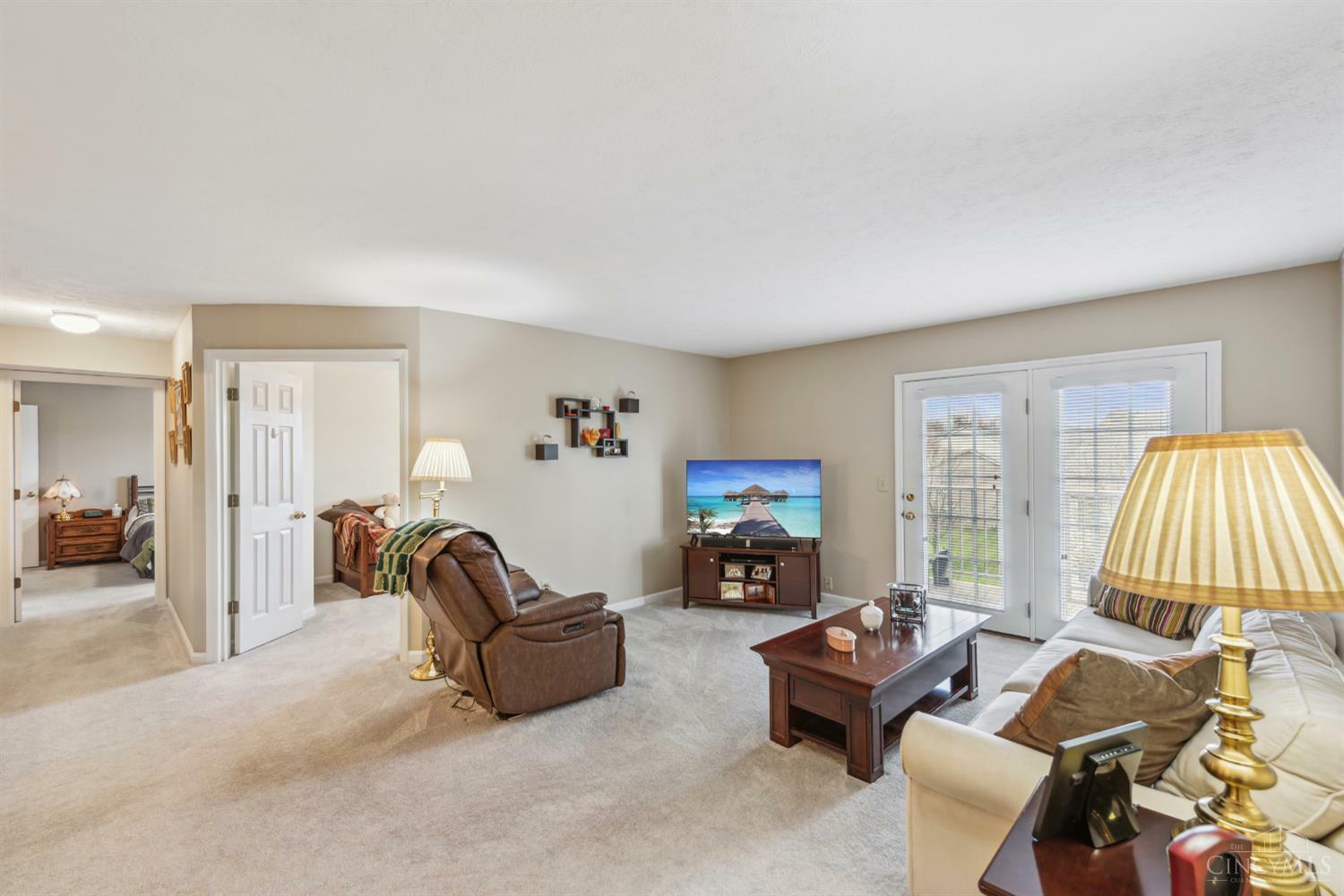 Property Photo: 815 Neeb Road OH 45233