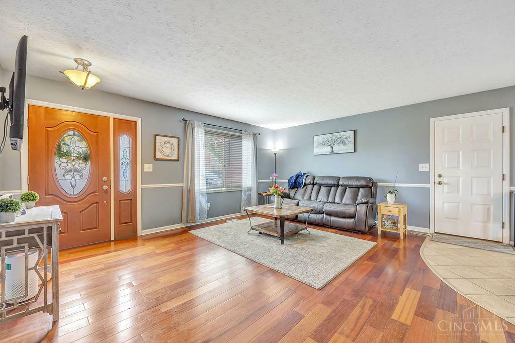 Property Photo: 150 Lemonwood Court OH 45066