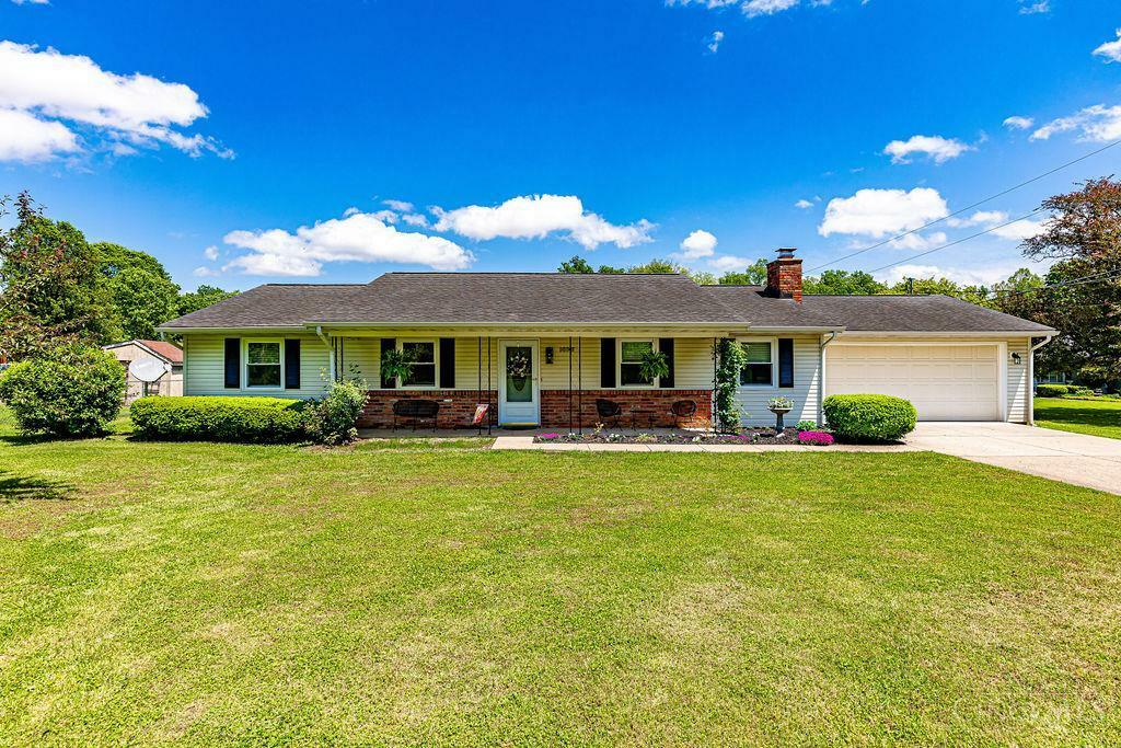 Property Photo: 1696 S Weaver Road OH 45053