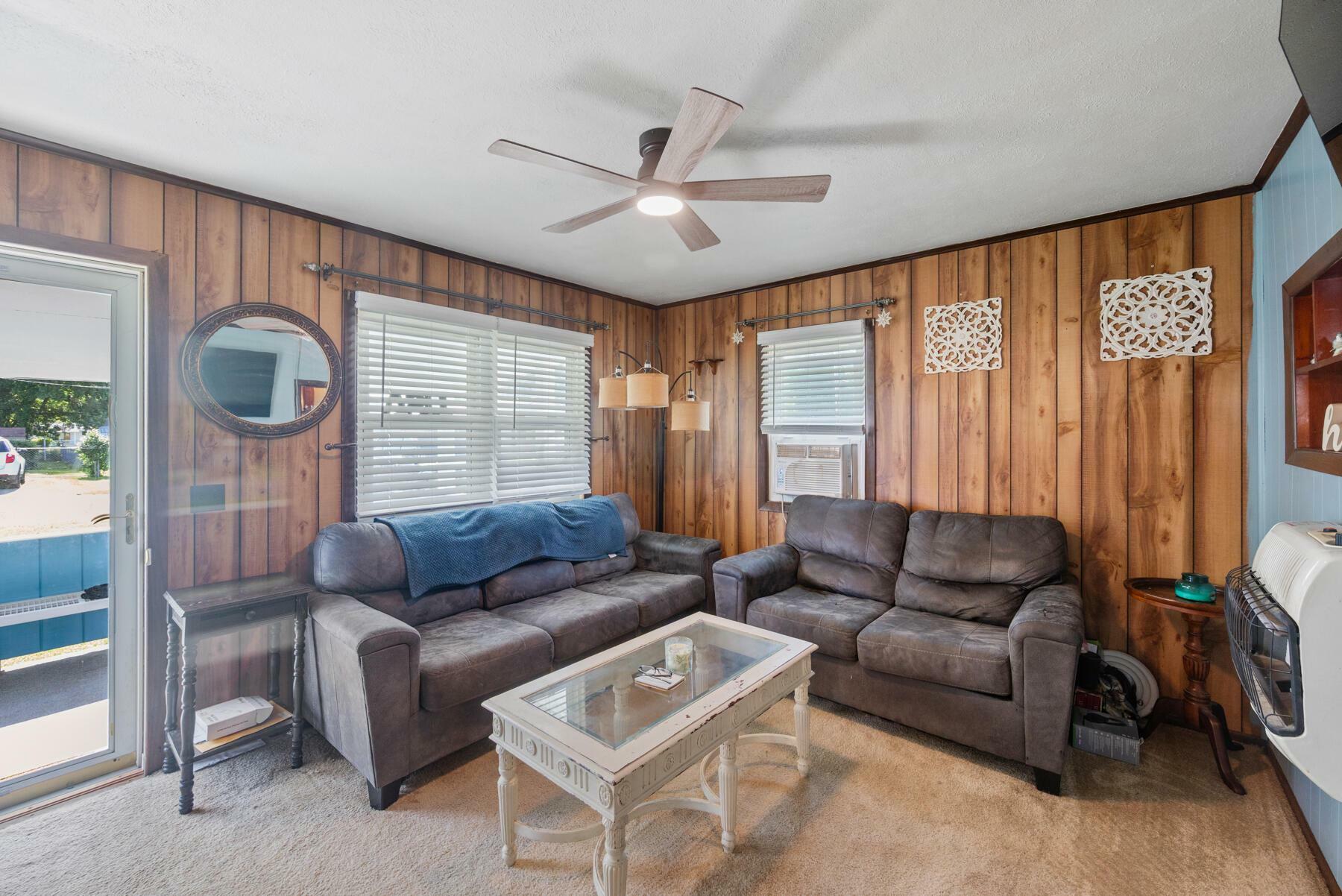 Property Photo: 316 Hensley Street OH 44833