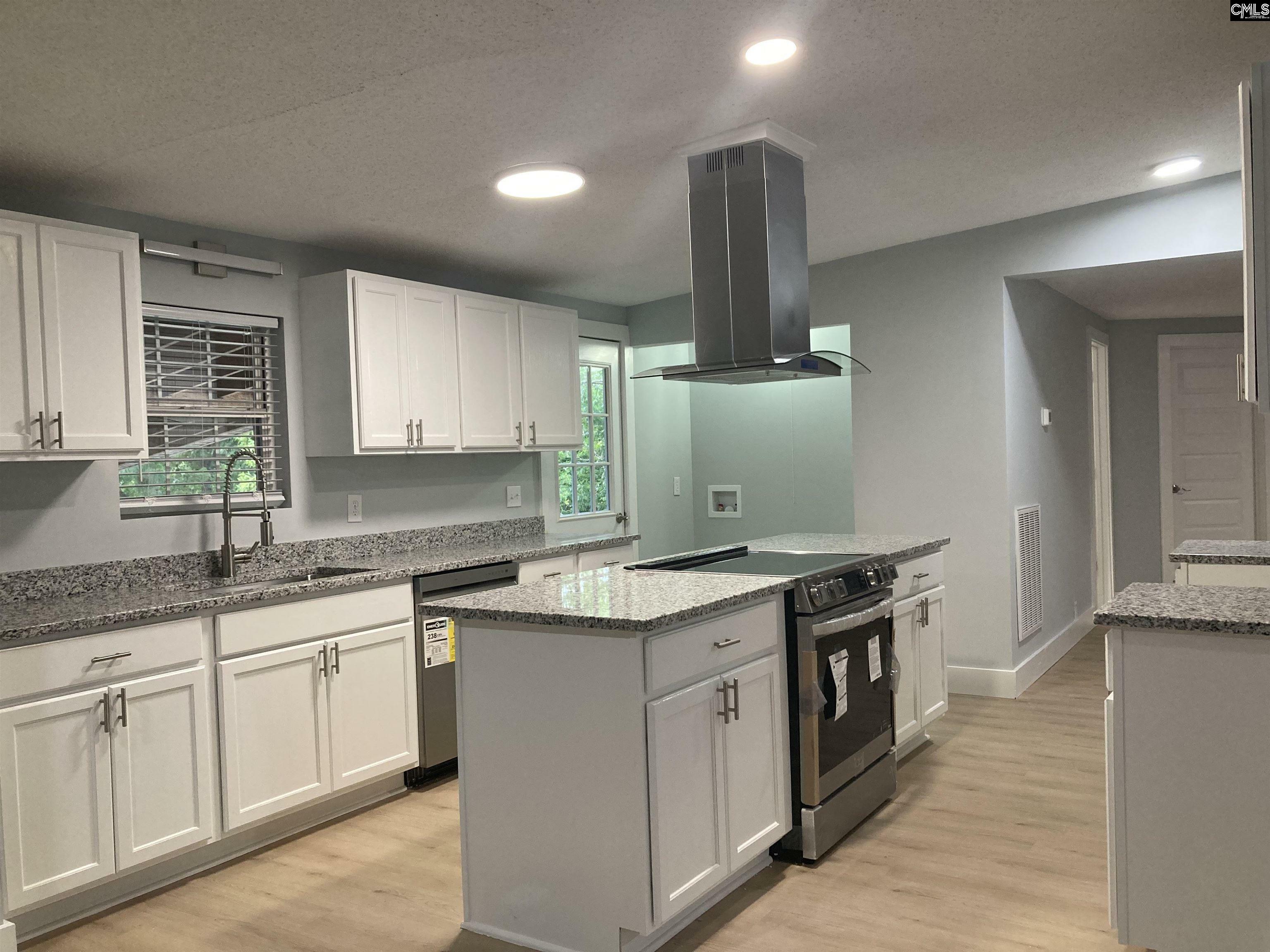 Property Photo: 206 Par SC 29053-0000