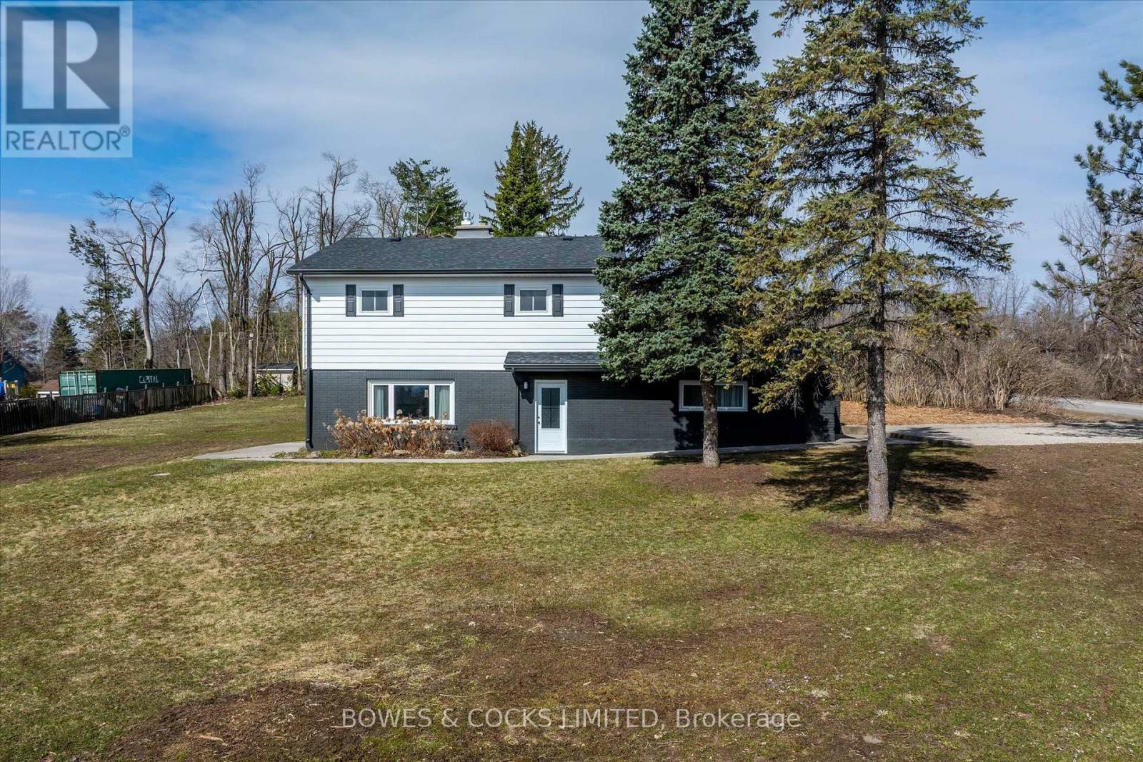 Photo de la propriété:  1695 Killoran Road  ON K9J 6X5 