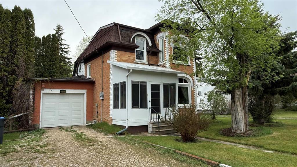 607 River Avenue  Hartney MB R0M 0X0 photo