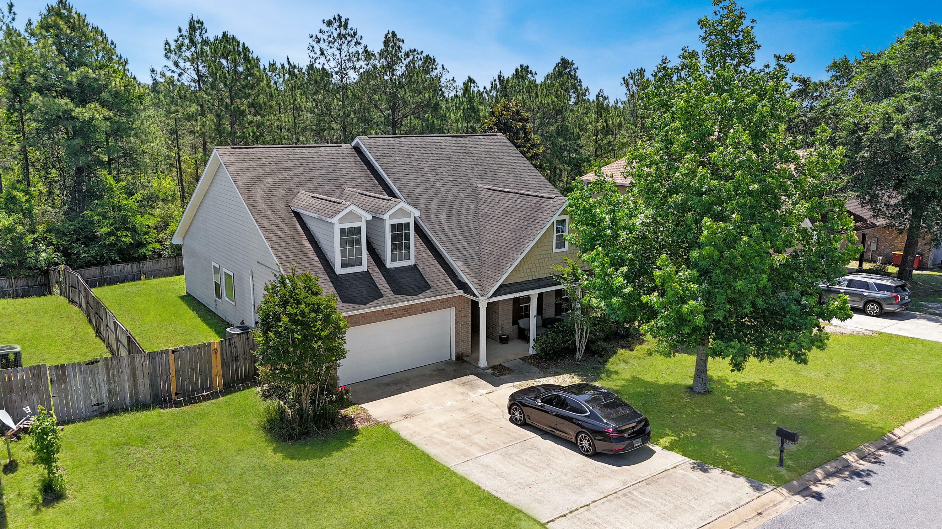 Property Photo:  312 Scotch Pine Lane  FL 32536 
