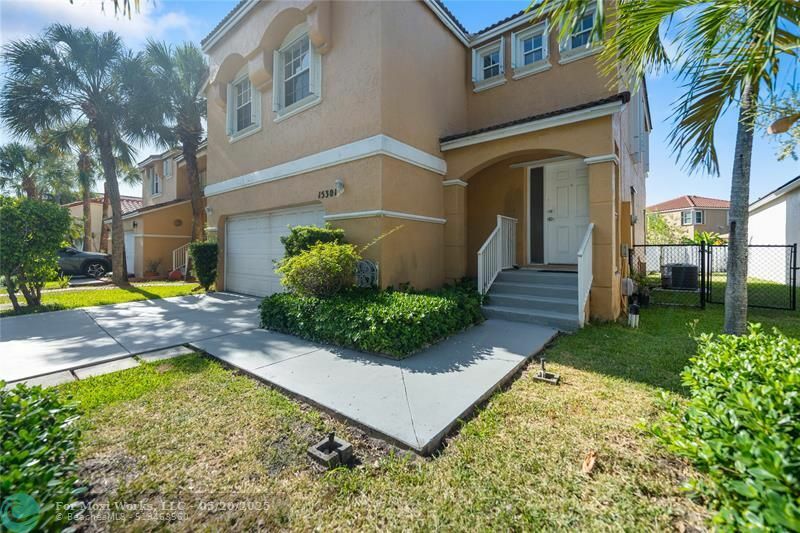 Property Photo: 15301 NW 1st FL 33028