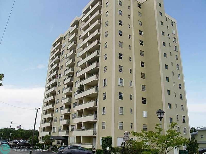 Property Photo: 900 NE 18th Ave 503 FL 33304