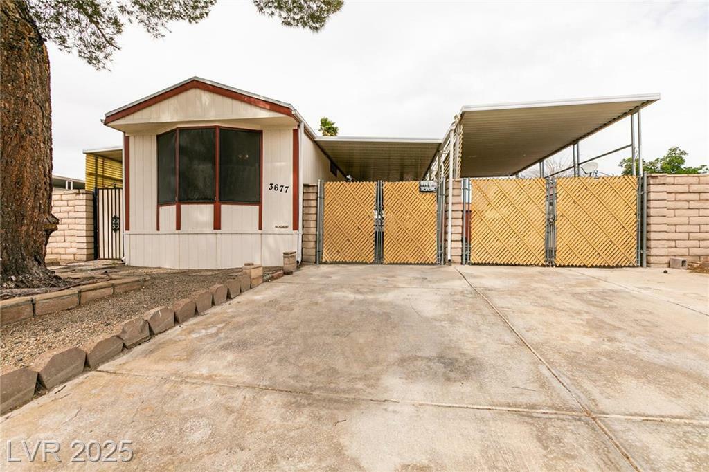 Property Photo: 3677 Arbolado Drive NV 89121
