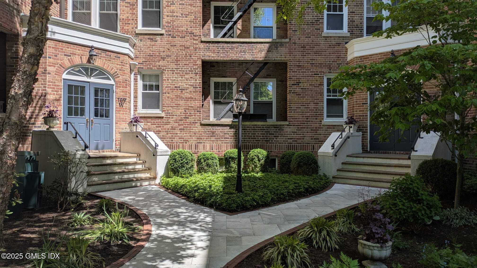 Property Photo: 169 Mason Street 4D CT 06830