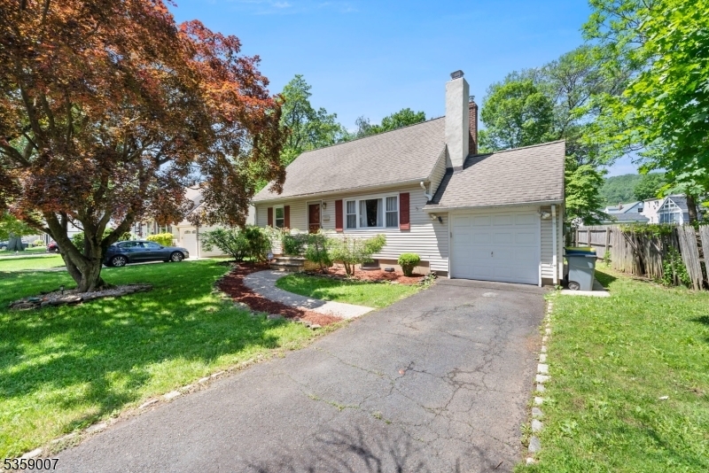 580 Mountainview Dr  North Plainfield Boro NJ 07063 photo