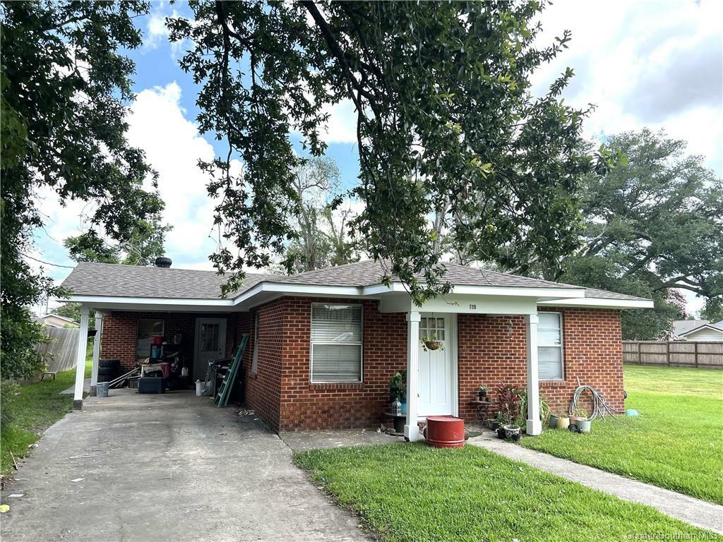Property Photo: 719 Landry Street LA 70663