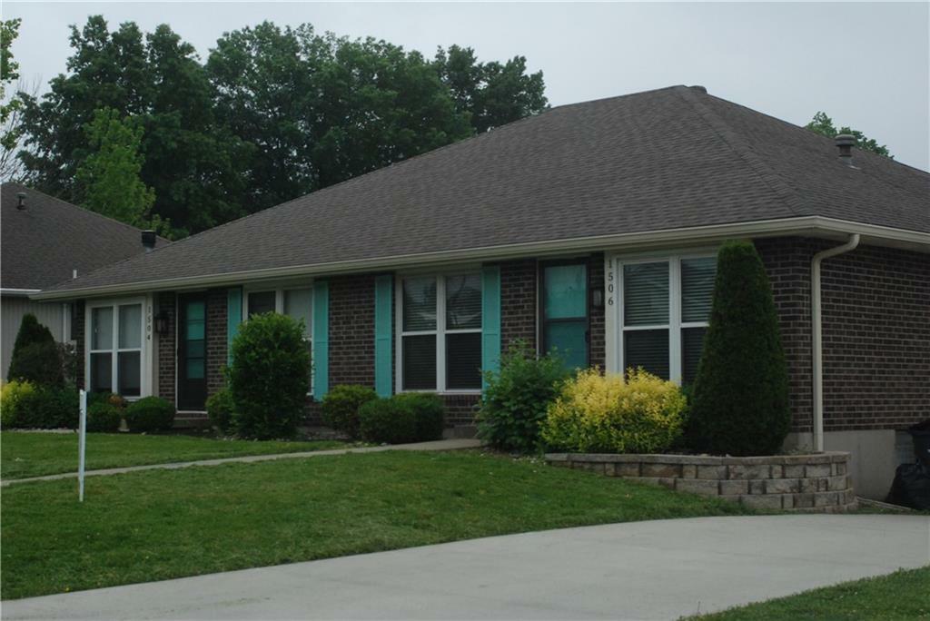 Property Photo:  1504-06 SW Sunset Street  MO 64015 