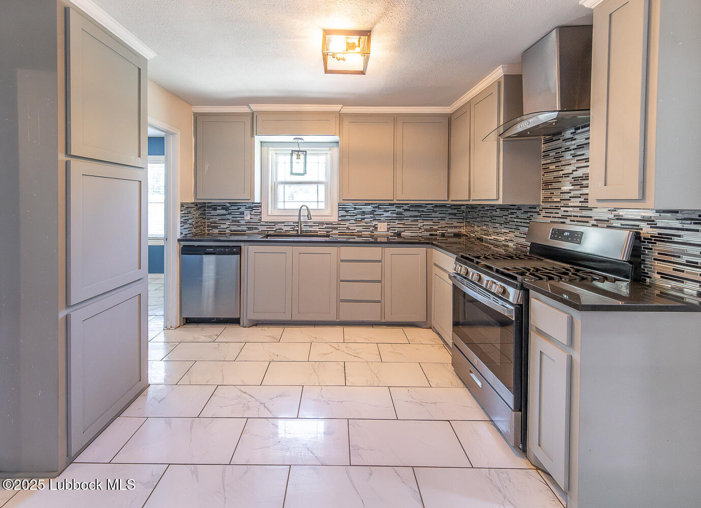 Property Photo: 3502 26th Street TX 79410