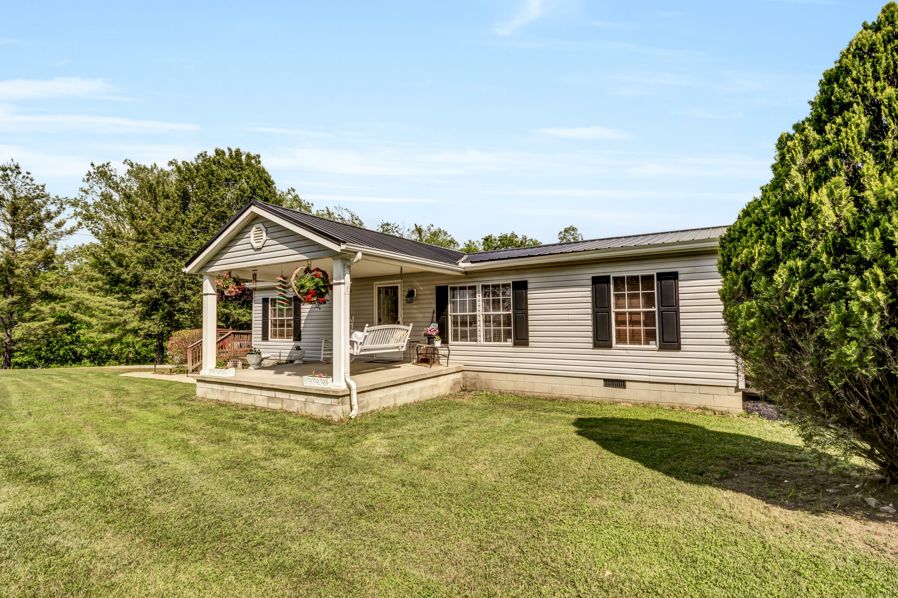 Property Photo: 2698 Turner Road KY 41041