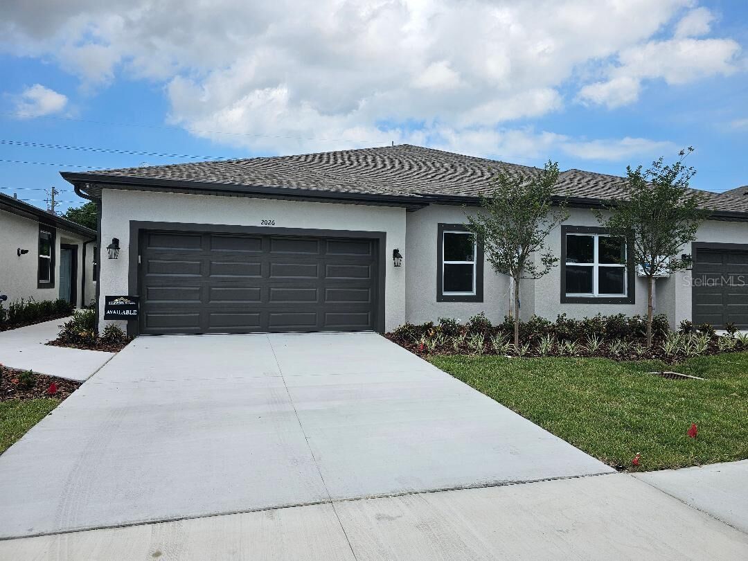 Property Photo: 2026 Sidney Street FL 33763