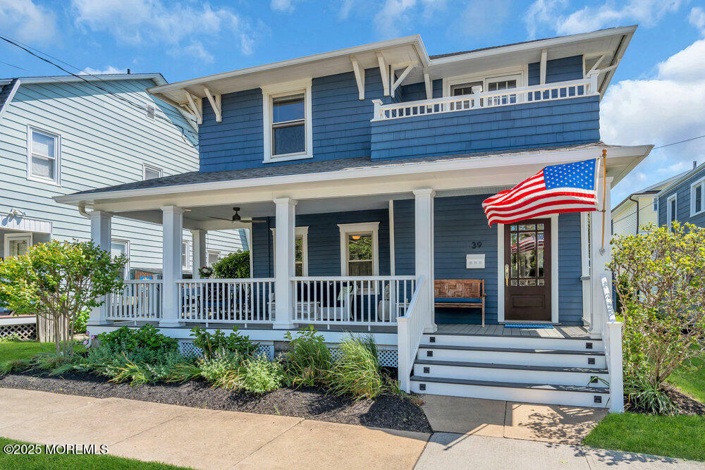 39 East End Avenue  Avon-by-the-Sea NJ 07717 photo