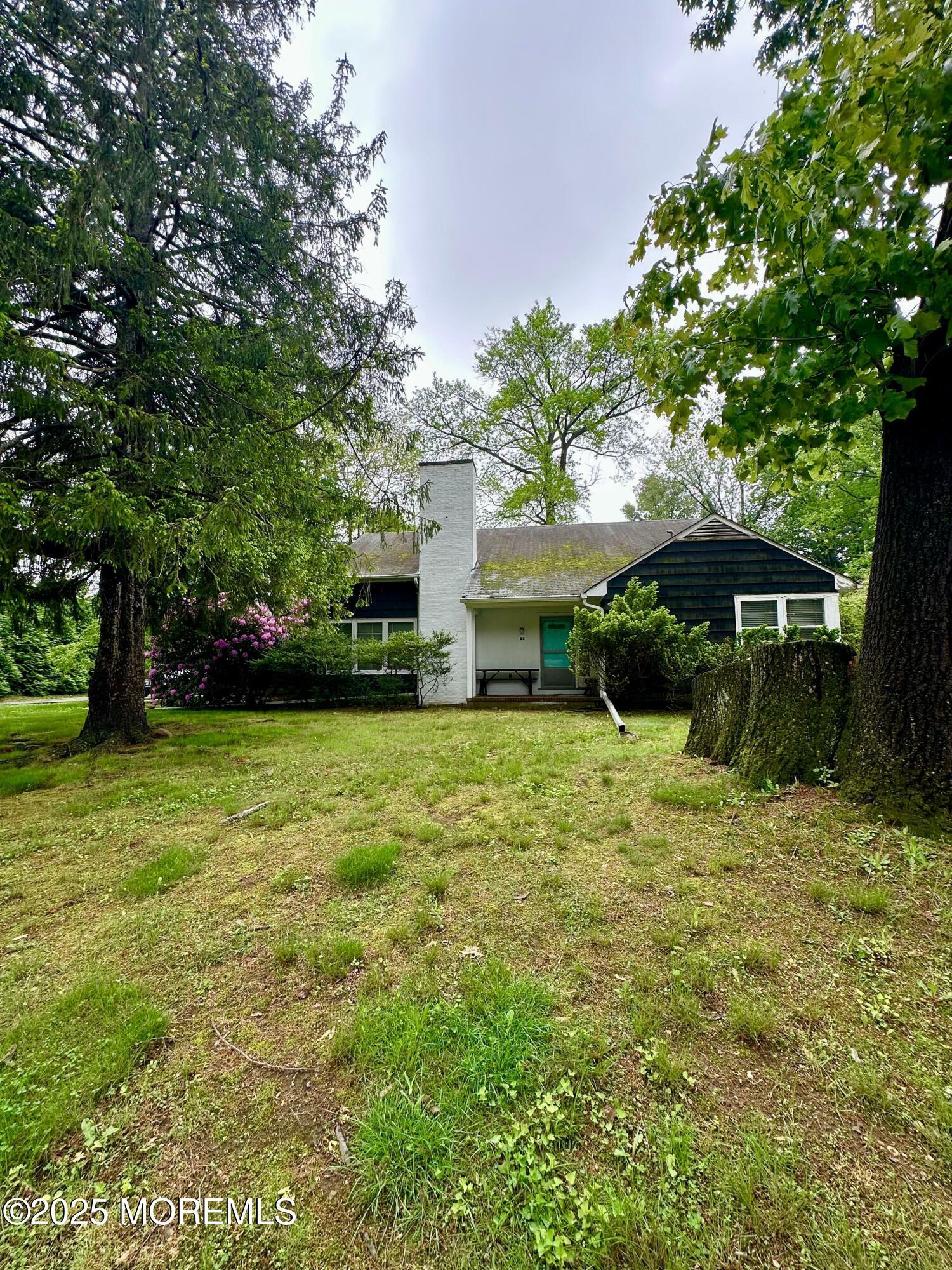33 Lawrence Brook Drive  East Brunswick NJ 08816 photo