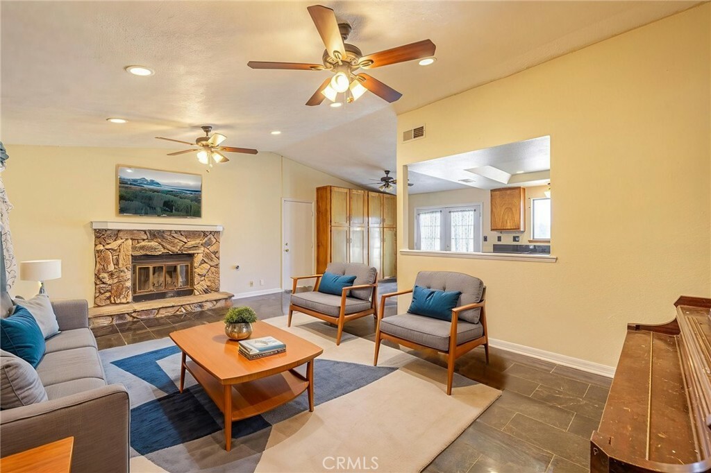 Property Photo: 9505 E Avenue Q12 CA 93543