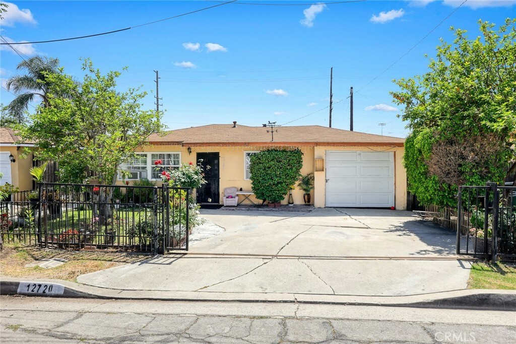 Property Photo:  12718 Shreve Road  CA 90602 