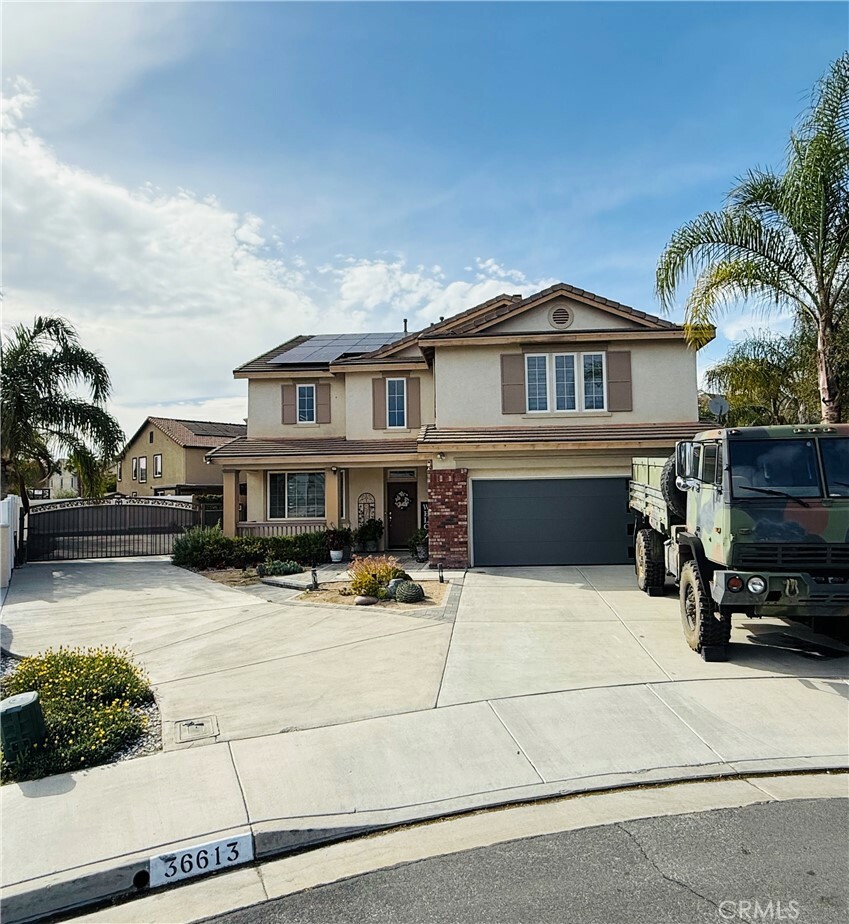 Property Photo: 36613 Wandering Place CA 92563