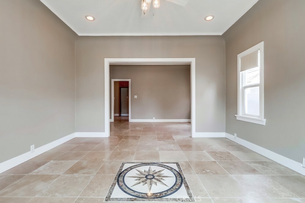Property Photo: 1009 Coronado Avenue 4 CA 90804