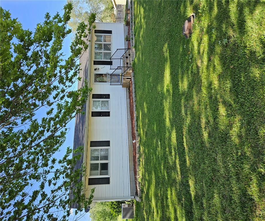 Property Photo: 205 McQua Estates Loop MO 63459