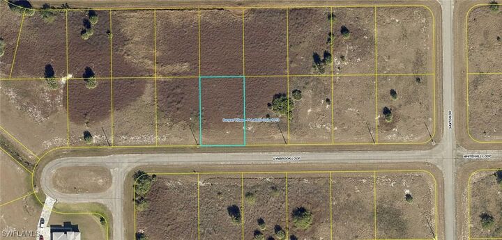 Property Photo: 208 Lynbrook Loop FL 33935