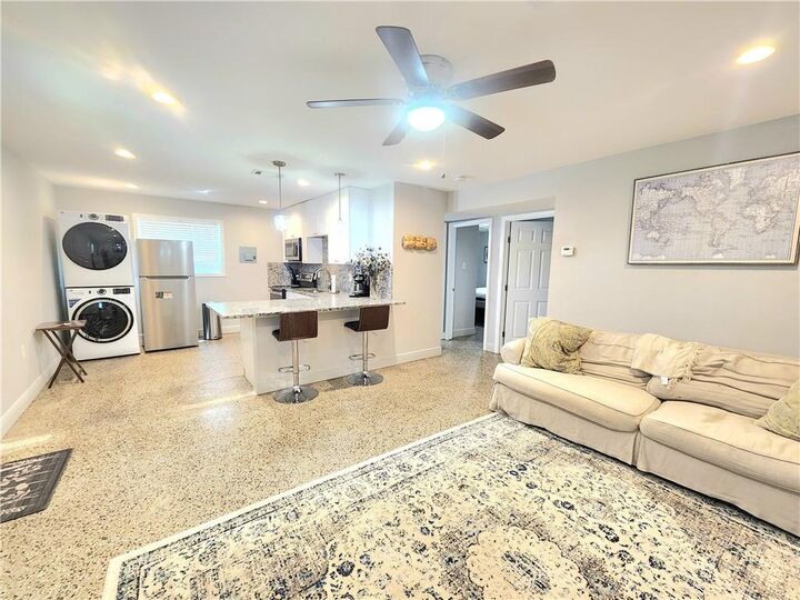 Property Photo: 513 Omega Street A LA 70037
