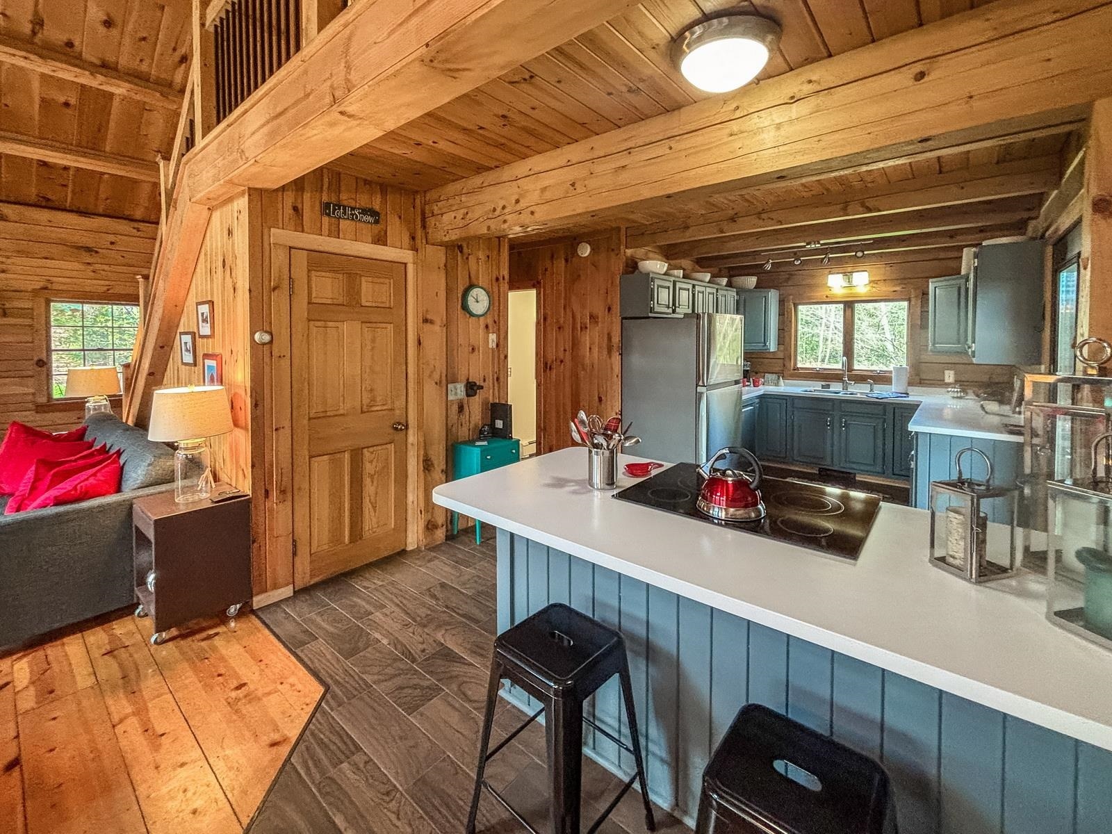Property Photo:  66 Windsor Lane  NH 03785 