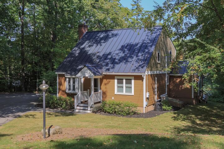 Property Photo:  111 Shore Drive  NH 03242 