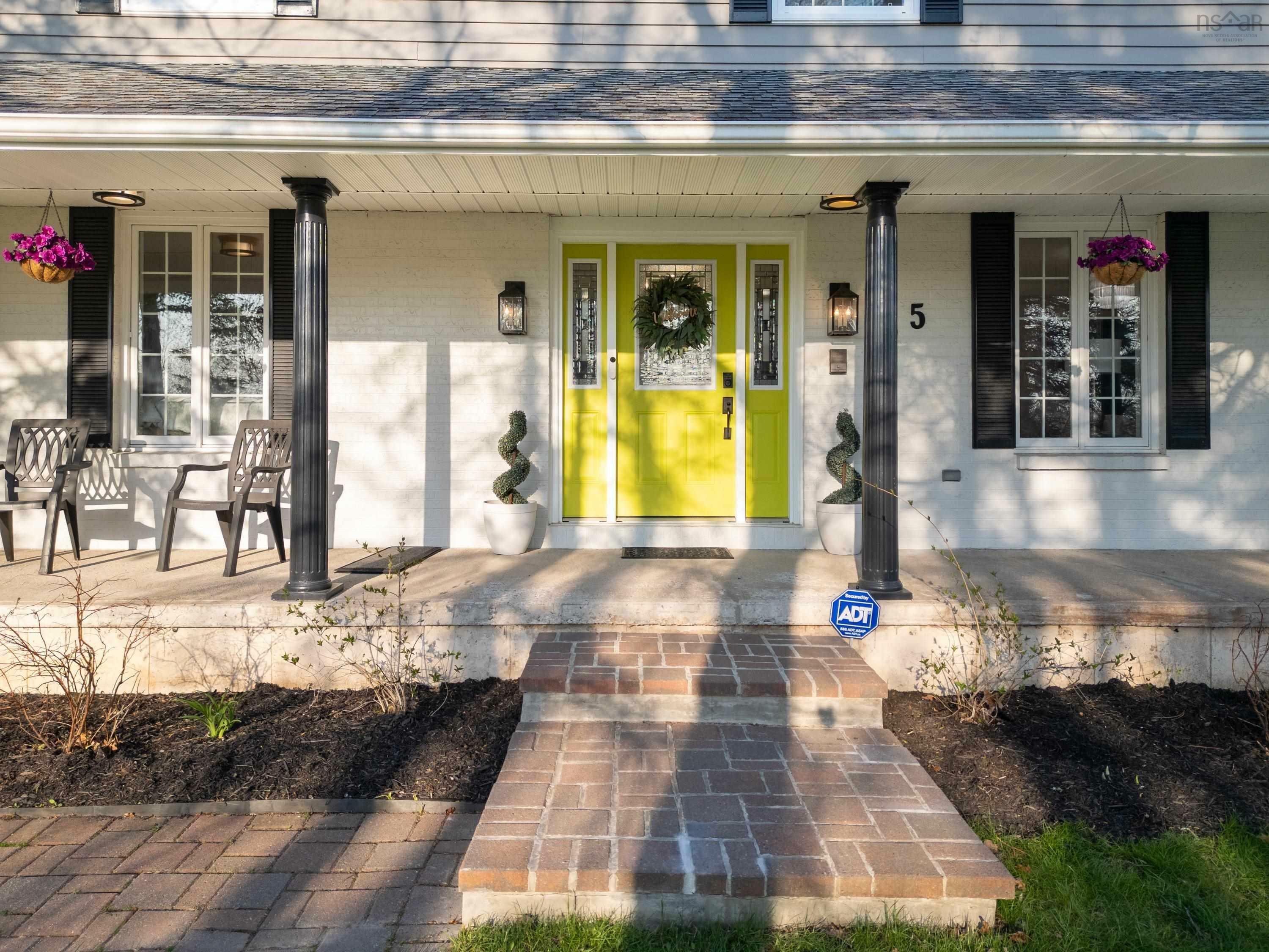 Photo de la propriété: 55 Peregrine Crescent NS B4A 3B9