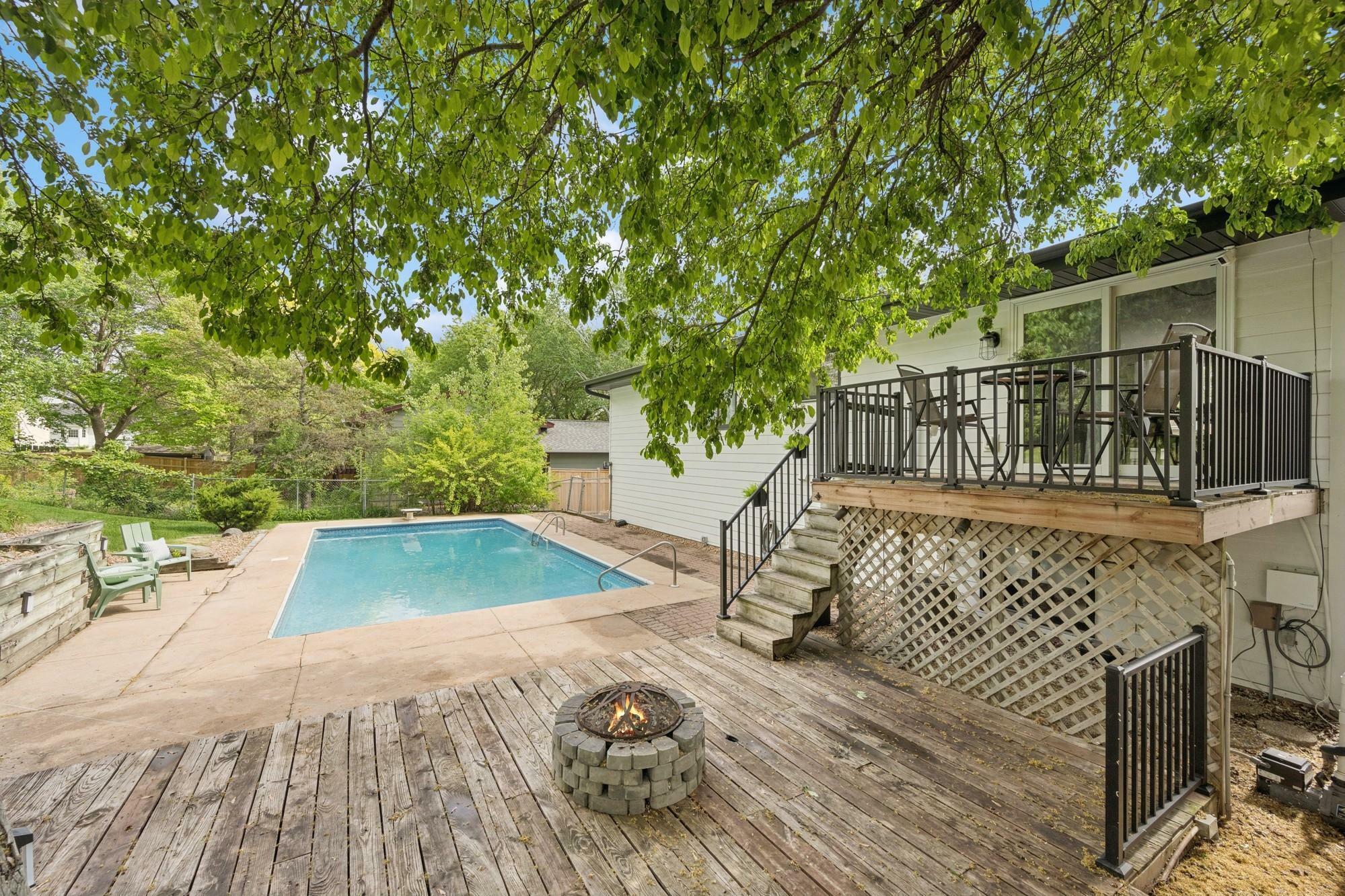 Property Photo: 3870 Harbor Lane N MN 55446