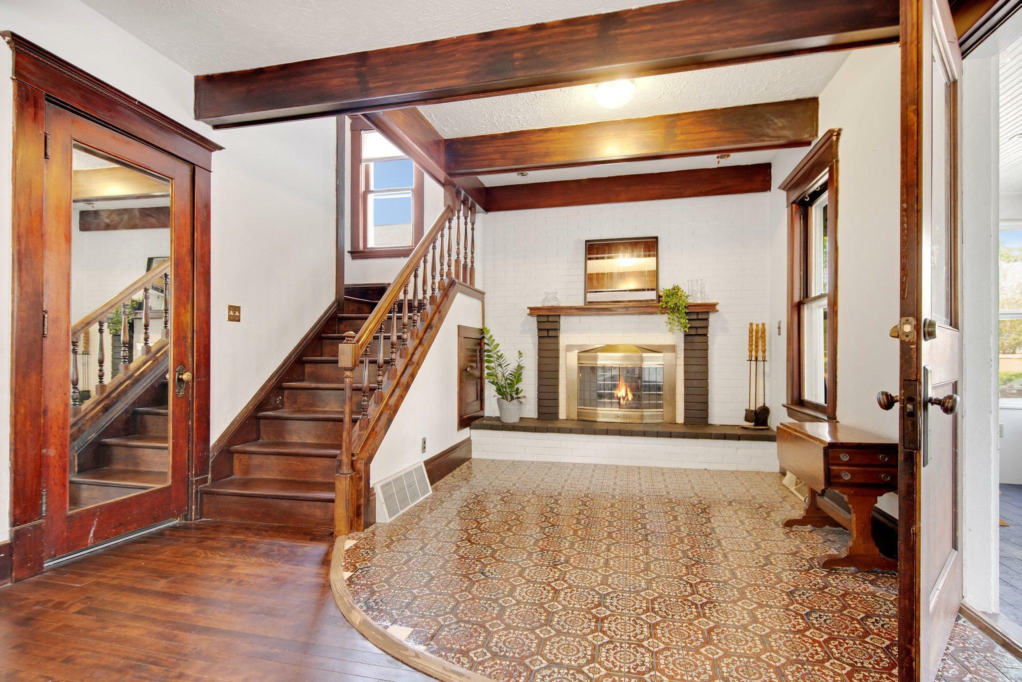 1115 E 38th Street  Minneapolis MN 55407 photo
