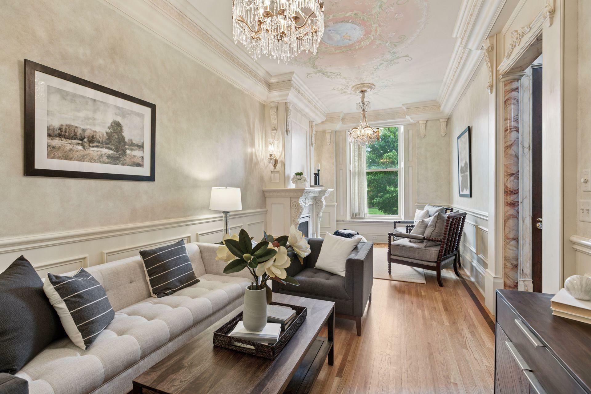 Property Photo: 8 Grove Street 8B MN 55401