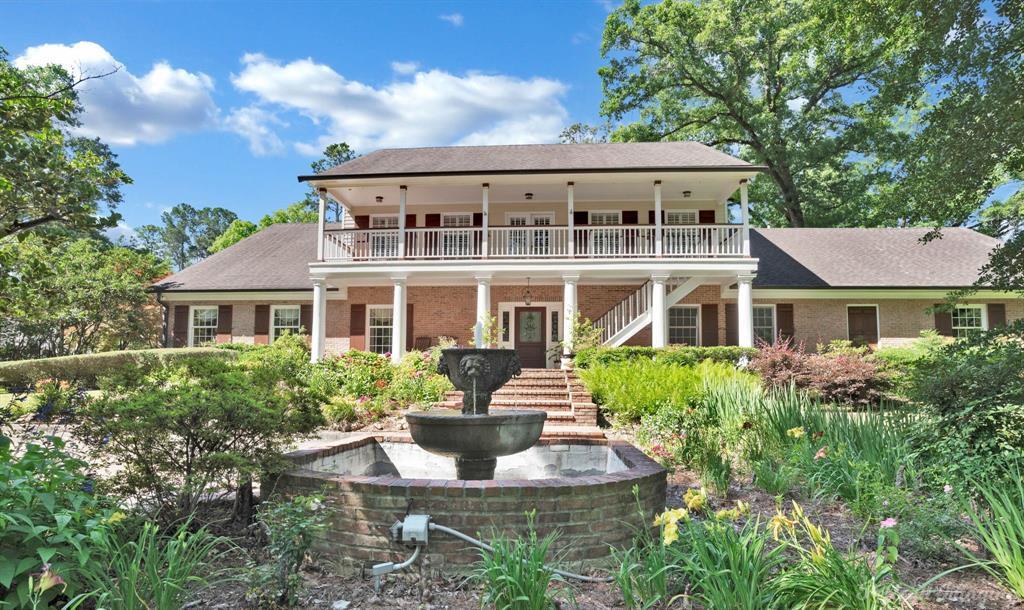 Property Photo: 6706 Querbes Drive LA 71106