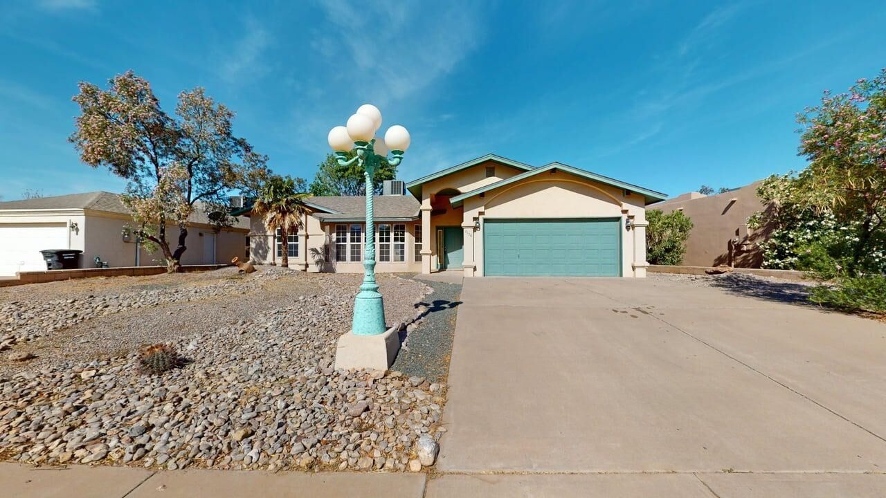 Property Photo:  2156 Tierra De Suenos  NM 88310 