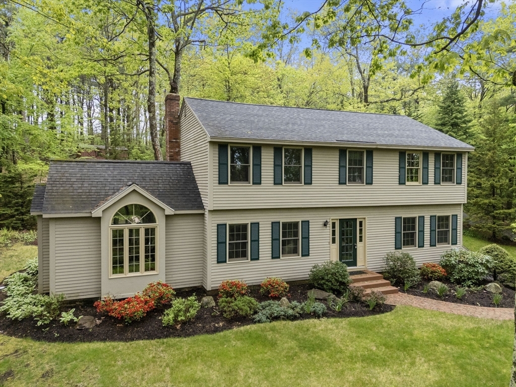 65 Howard St  Paxton MA 01612 photo