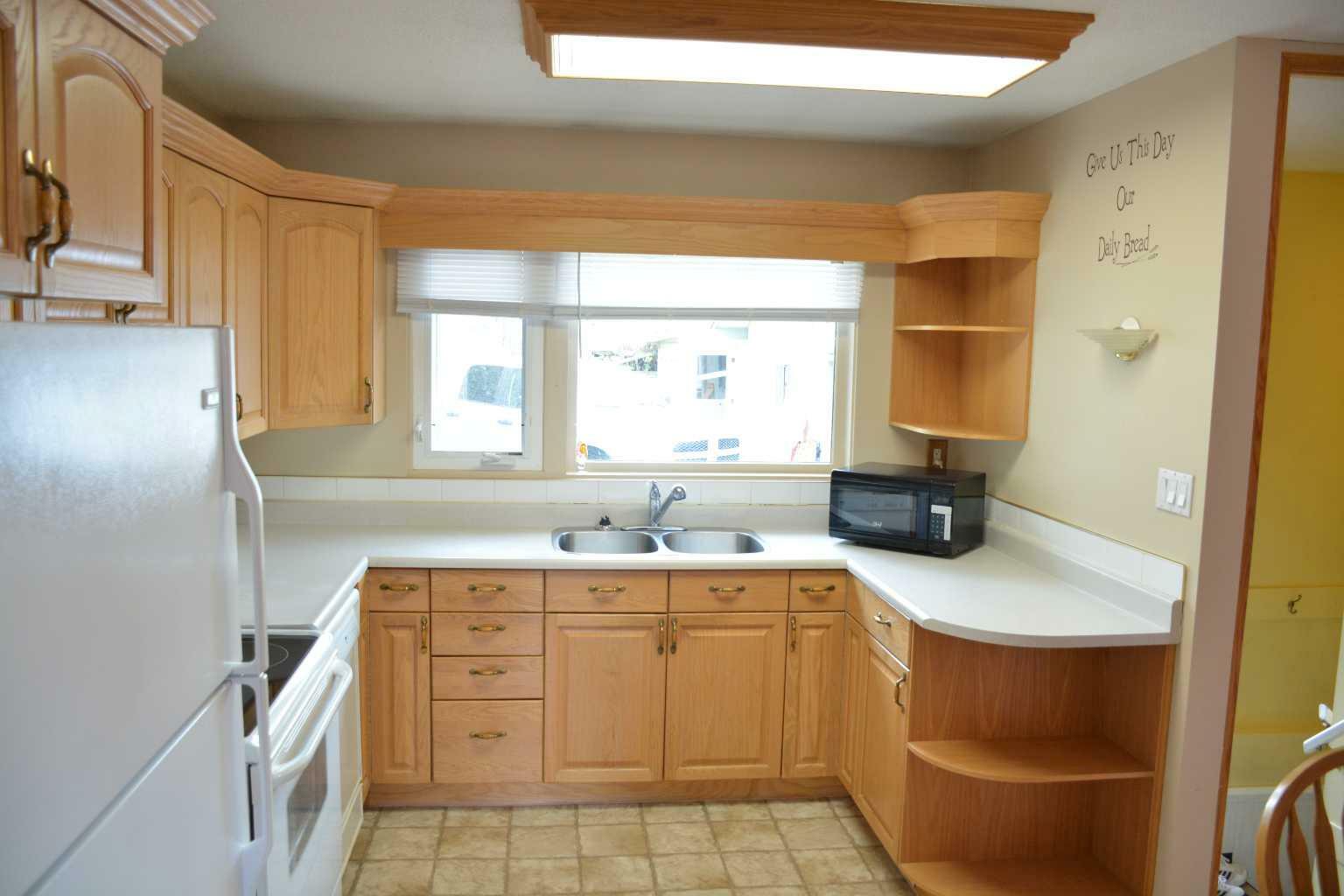 Property Photo: 9618 81 Avenue AB T8S 1A7