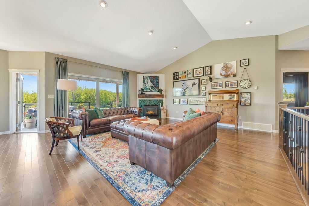 Property Photo: 7 Creekside Estates AB T9V 3A8