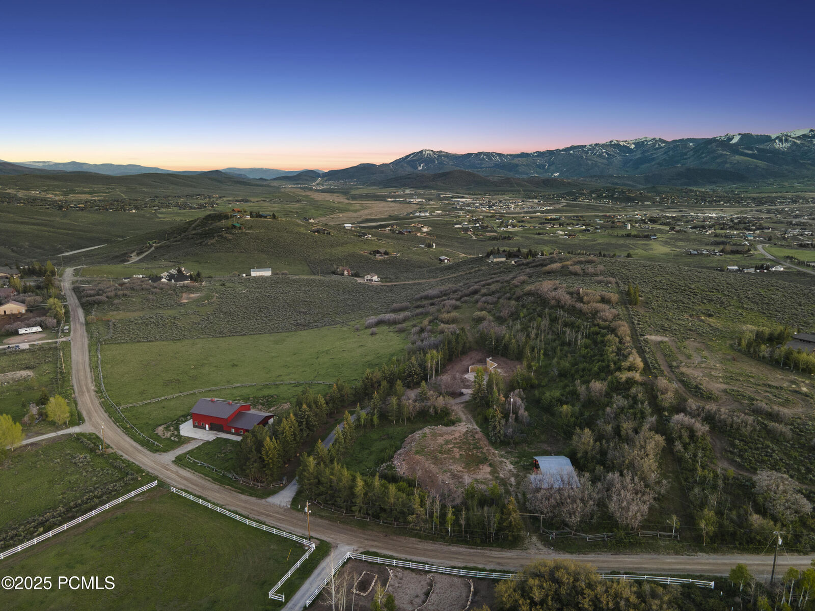 Property Photo: 8819 Highfield Road UT 84098