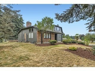 Property Photo:  4001 NW 127th Street  WA 98685 